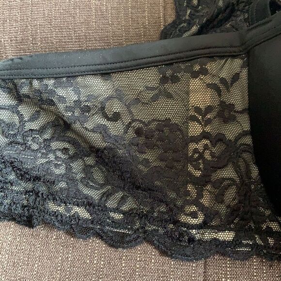 BEAUTIFUL CACIQUE SATIN FULL COVERAGE 42DD UNDERWIRE CROSS-STRAP LACE BACK BRA - Picture 7 of 7